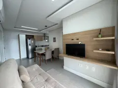 Foto 3 de 26 do empreendimento Apartamento 100% mobiliado na Trindade em Trindade, Florianópolis — pronto para morar na planta