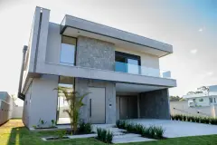 Foto principal do empreendimento Francês 11- Casa em condomínio fechado em Florianópolis em Rio Vermelho, Florianópolis — pronto para morar na planta