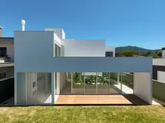Foto 5 de 35 do empreendimento Casa no Condomínio Ilha das Laranjeiras em Rio Vermelho, Florianópolis — pronto para morar na planta