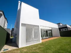 Foto 6 de 35 do empreendimento Casa no Condomínio Ilha das Laranjeiras em Rio Vermelho, Florianópolis — pronto para morar na planta