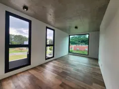 9ae56ce2 Ba2a 18aa3bb43471 do empreendimento Casa alto padrão no condomínio Ilha do Arvoredo-Av, Red Park em Rio Vermelho, Florianópolis — pronto para morar na planta