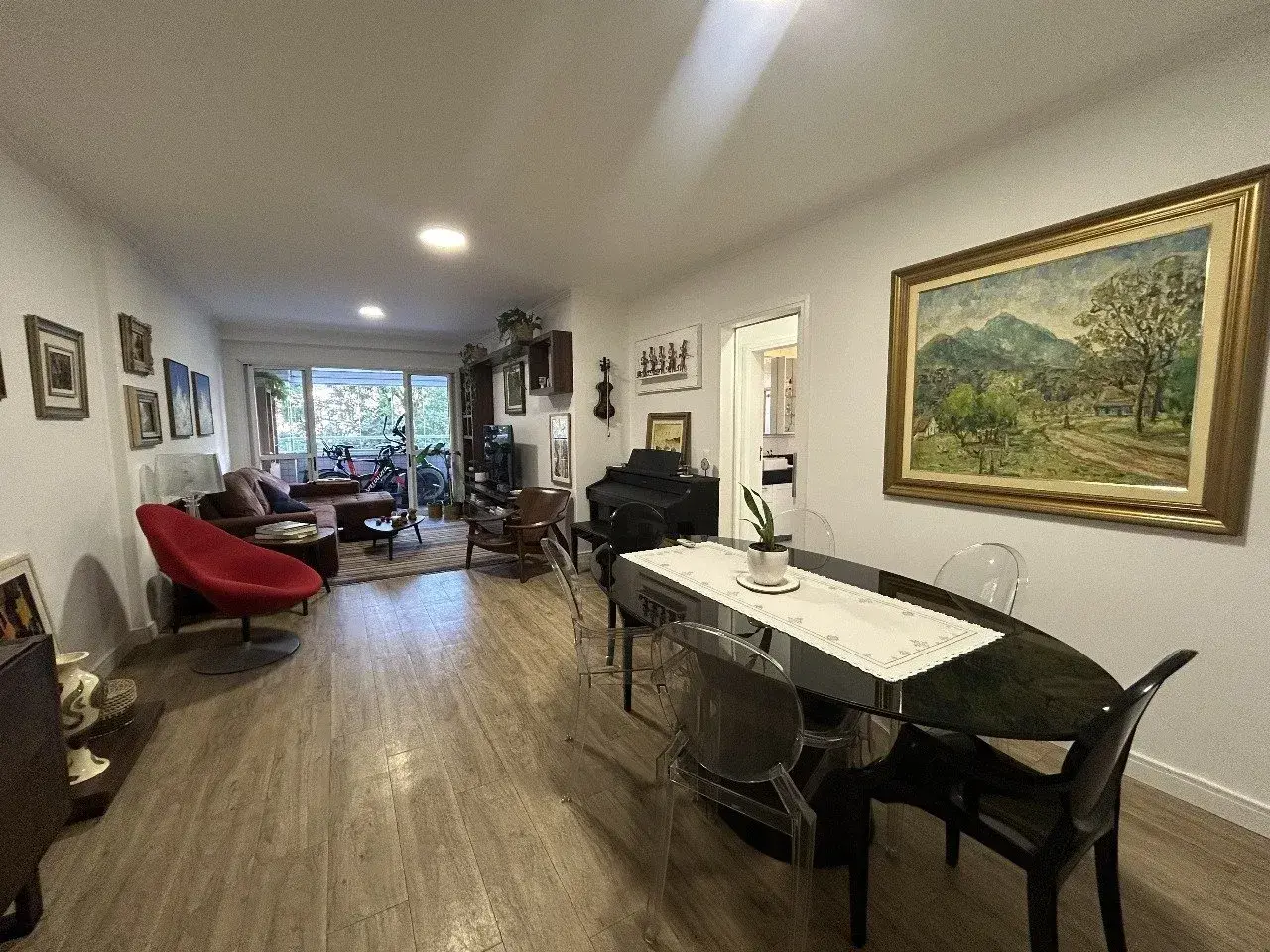 Imagem do pronto para morar Apartamento semimobiliado, Rua Bocaiuva em Centro, Florianópolis — imóvel na planta em Florianópolis