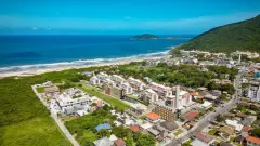 Foto 4 de 23 do empreendimento Santinho Spot Edificio com acesso direto ao mar em Ingleses do Rio Vermelho, Florianópolis — em lançamento na planta