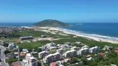 Foto 21 de 23 do empreendimento Santinho Spot Edificio com acesso direto ao mar em Ingleses do Rio Vermelho, Florianópolis — em lançamento na planta