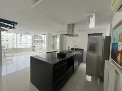 Foto 3 de 17 do empreendimento Cobertura triplex, semimobiliada no Centro de Florianópolis em Centro, Florianópolis — pronto para morar na planta